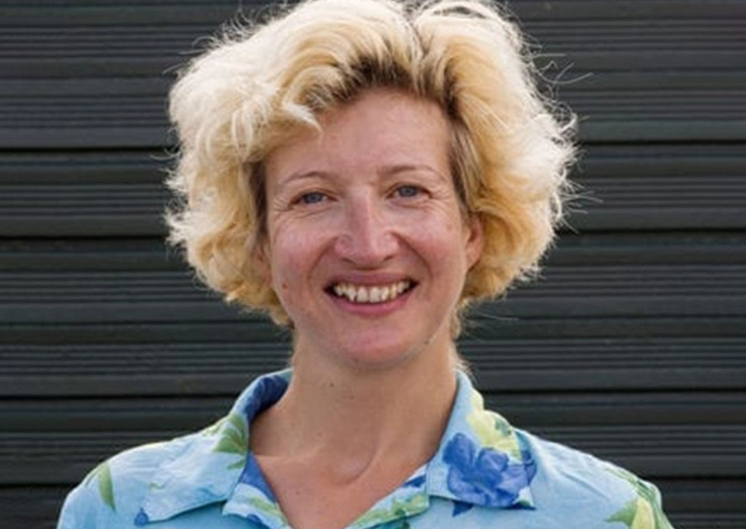 People_Gabriella_Apicella_Tutor_Hero_MetFilm_School_London