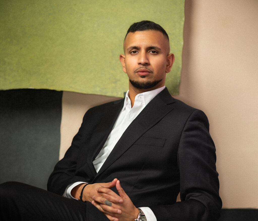 Hayder Rothschild Hoozeer